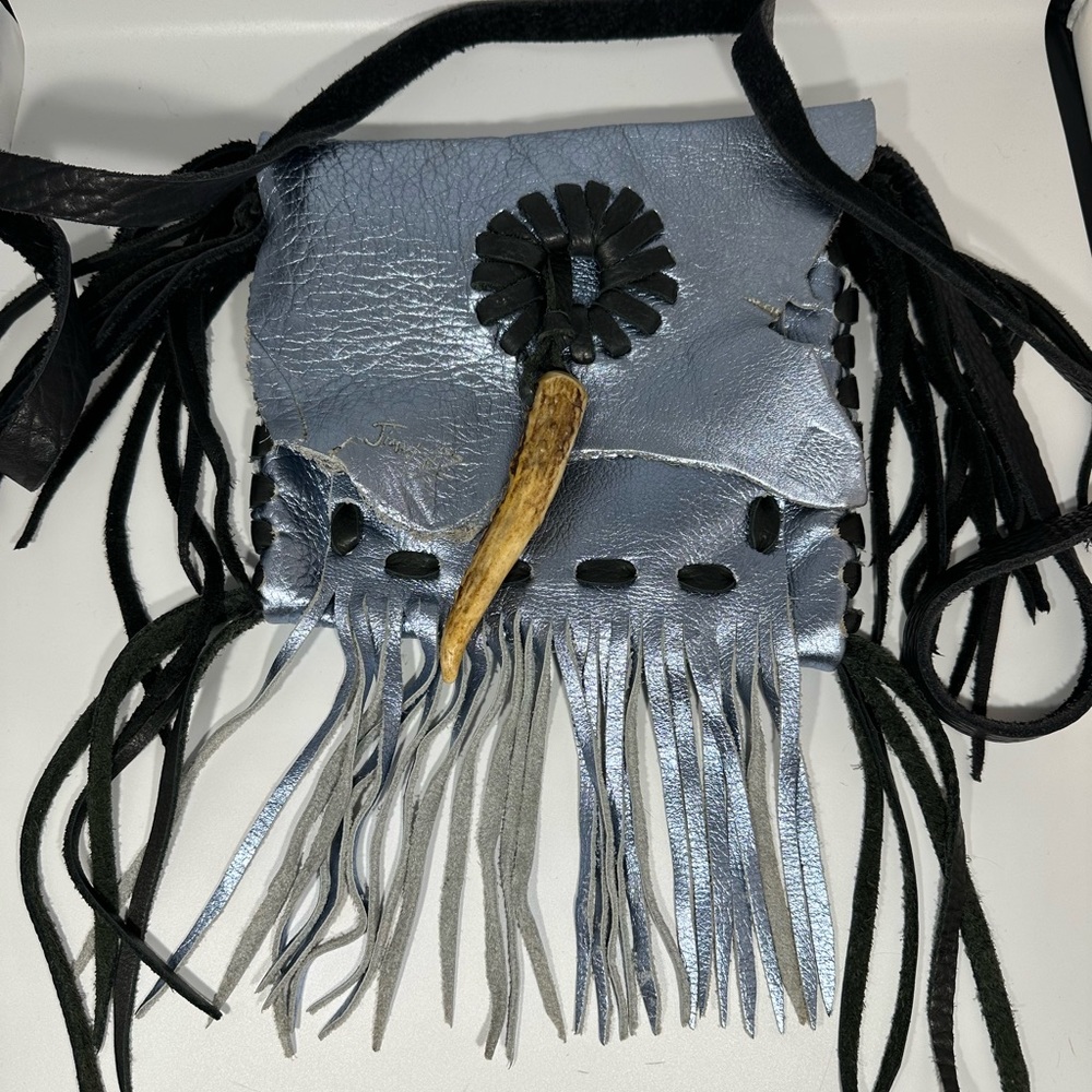 Jimmi Wz metallic blue bag